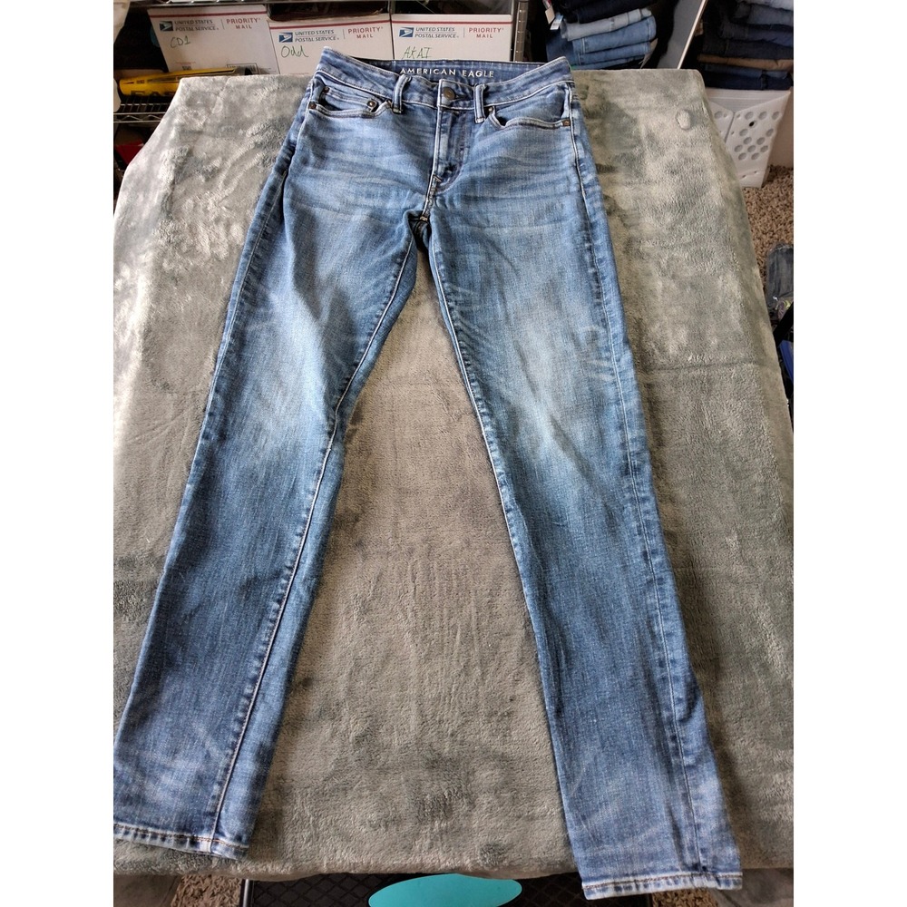 American Eagle Mens Slim Fit Jeans Medium Wash Blue Denim Pants whiskered 28x32‎